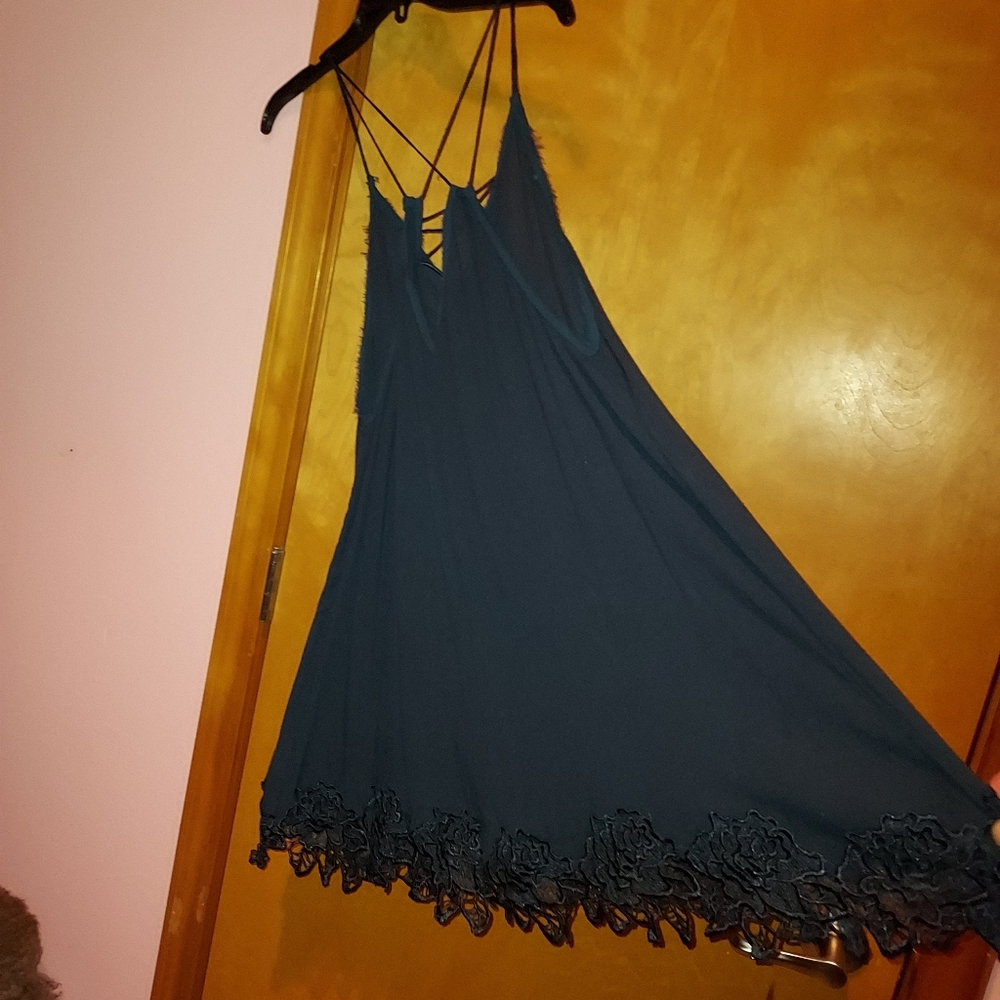 FREE PEOPLE TOP - Picture 4 of 5
